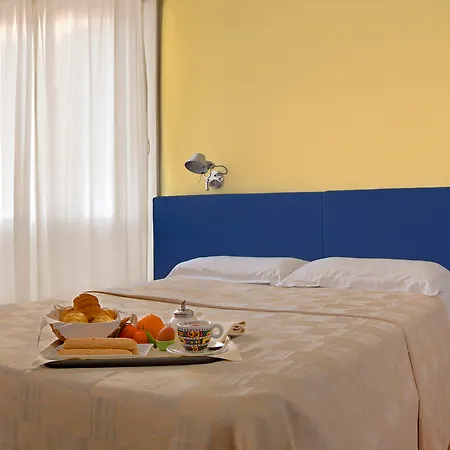 Hotel Mistral2 4*