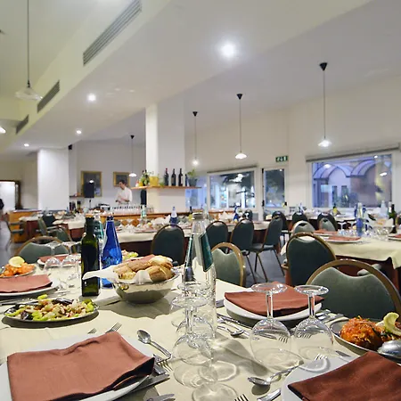 Mistral2 Otel 4*