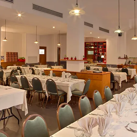 Mistral2 Hotell Oristano