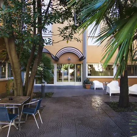 Mistral2 4* 오리스타노