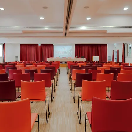 Mistral2 Hotel
