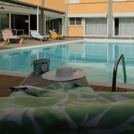 Mistral2 Hotel