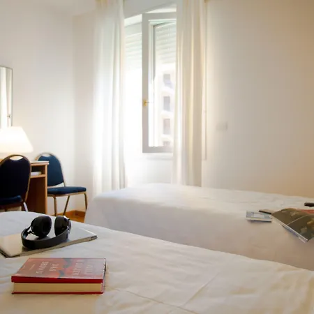 Mistral2 Hotel 4*